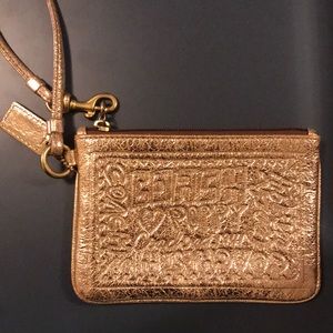 Coach Poppy wristlet